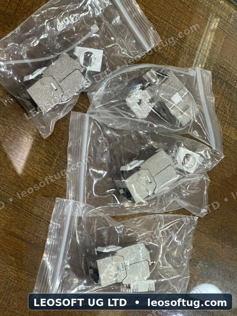 Cat7 / Cat6A Shielded Tool-Less RJ45 Modular Keystone Jack