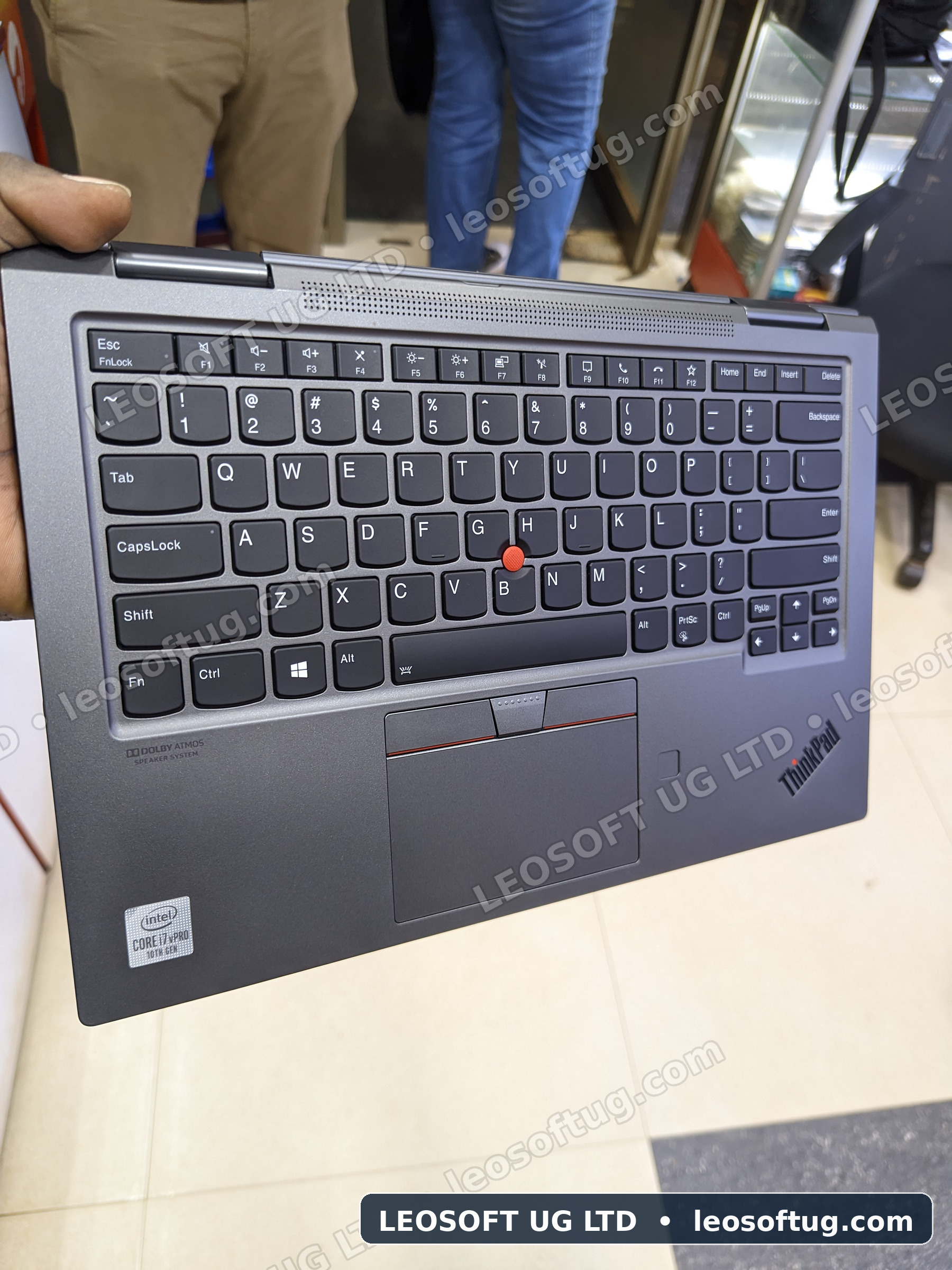 Lenovo ThinkPad X1 Yoga Gen 5 Convertible 2-in-1 Laptop