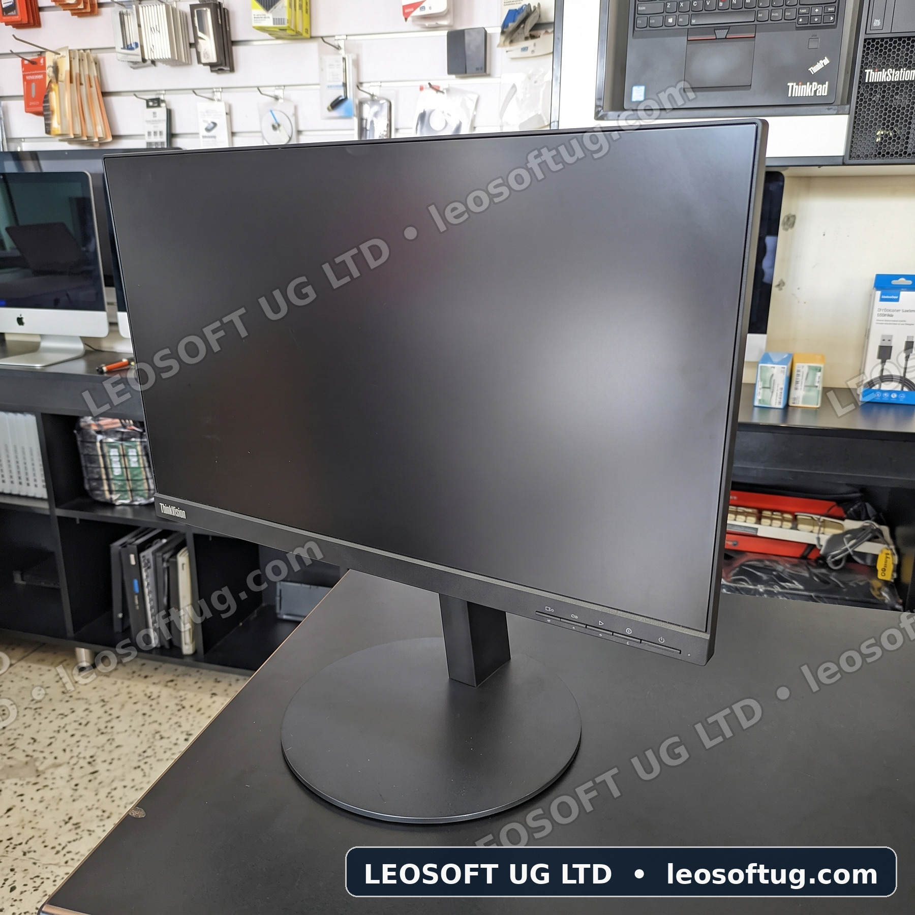 Lenovo ThinkVision Professional IPS LED Monitor