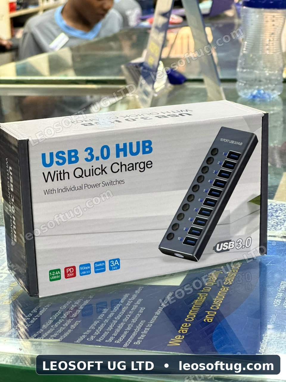 10-Port Powered USB 3.0 Hub with Quick Charge & Power Delivery