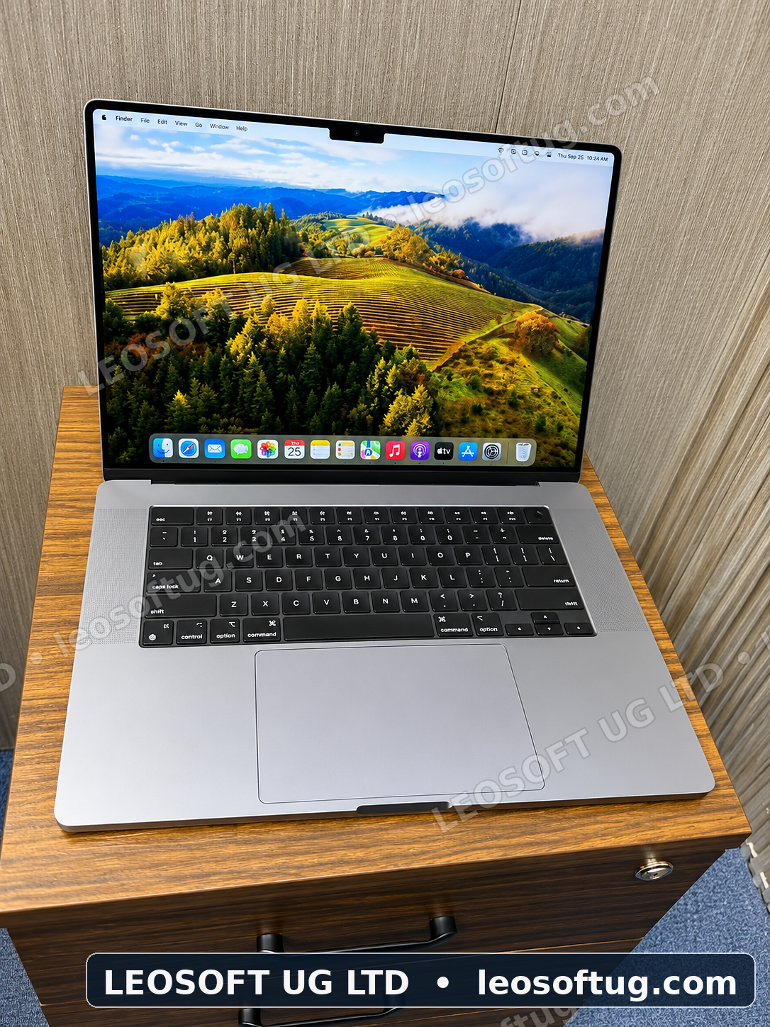 Apple MacBook Pro 16-inch (2021 / Model A2485)