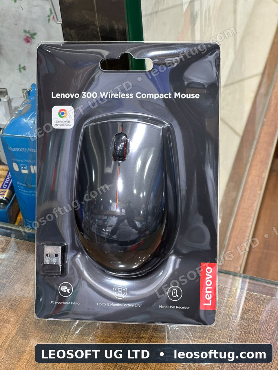 Lenovo 300 Wireless Compact Mouse